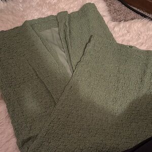 Green textured skirt and tie top set